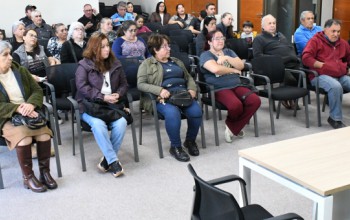 ÚLTIMA CHARLA SOBRE ENTREGA DE PLÁSTICOS DE UN SOLO USO